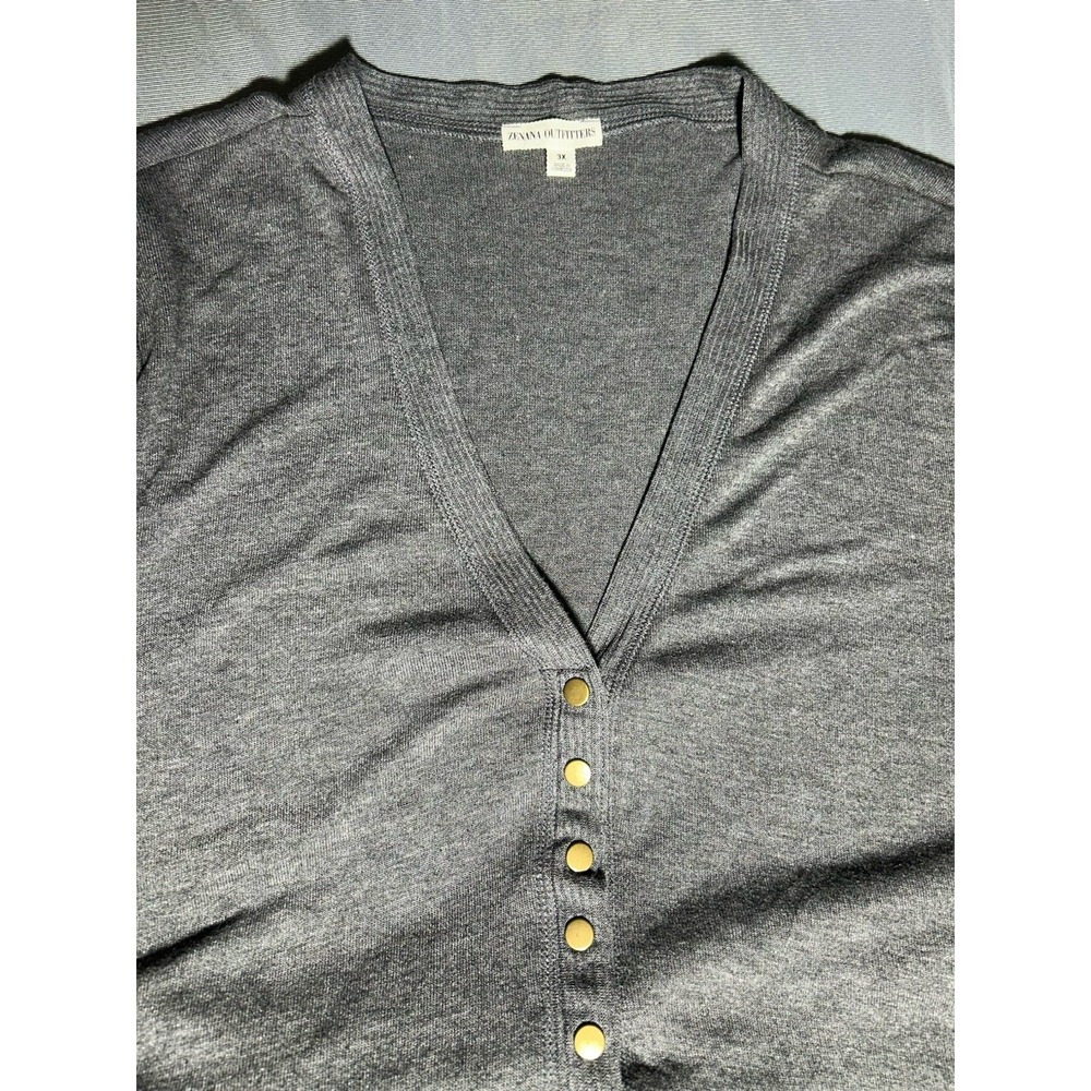 Zenana Outfitters snap-front Gray Cardigan Size 3X - Picture 5 of 10